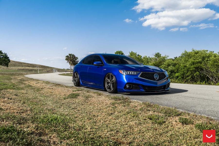  Acura TLX on Vossen Wheels (HF-1) 2018 года  (фото 13 из 13)